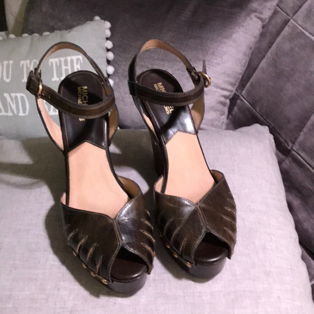 Michael Kors Wood Wedges - Picture 2 of 6